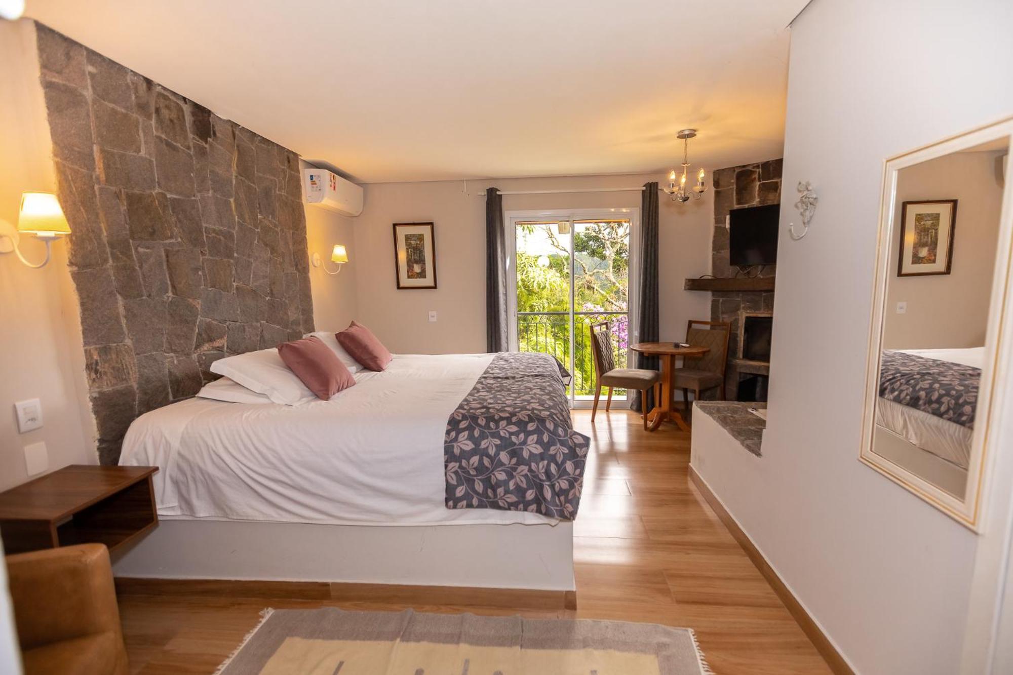 Suites E Chales Com Hidro Lareira E Ar Condicionado Villa Hegus Campos do Jordão Εξωτερικό φωτογραφία