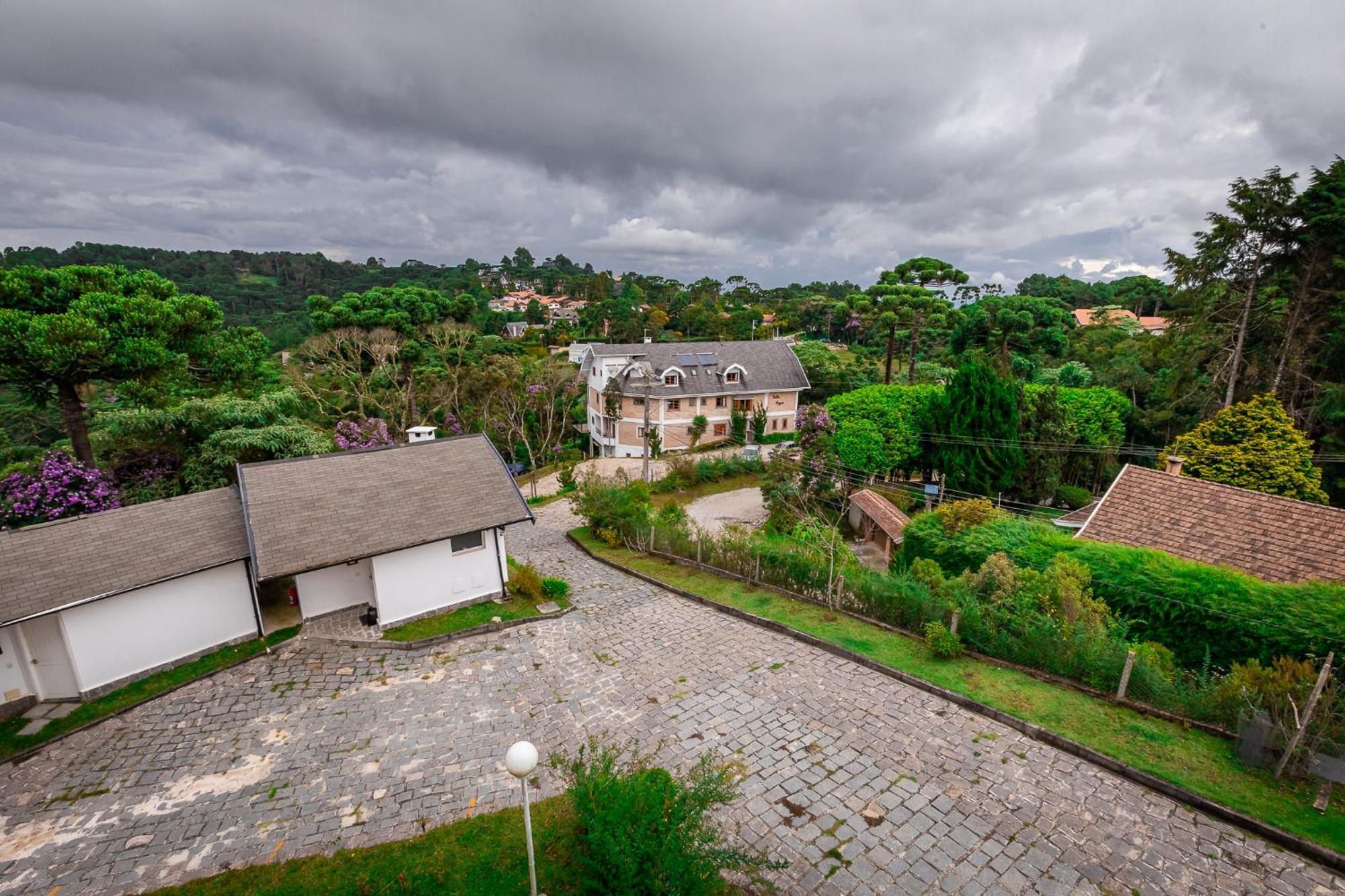 Suites E Chales Com Hidro Lareira E Ar Condicionado Villa Hegus Campos do Jordão Εξωτερικό φωτογραφία
