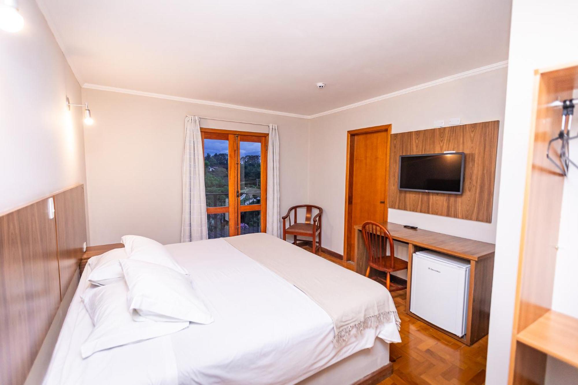 Suites E Chales Com Hidro Lareira E Ar Condicionado Villa Hegus Campos do Jordão Εξωτερικό φωτογραφία
