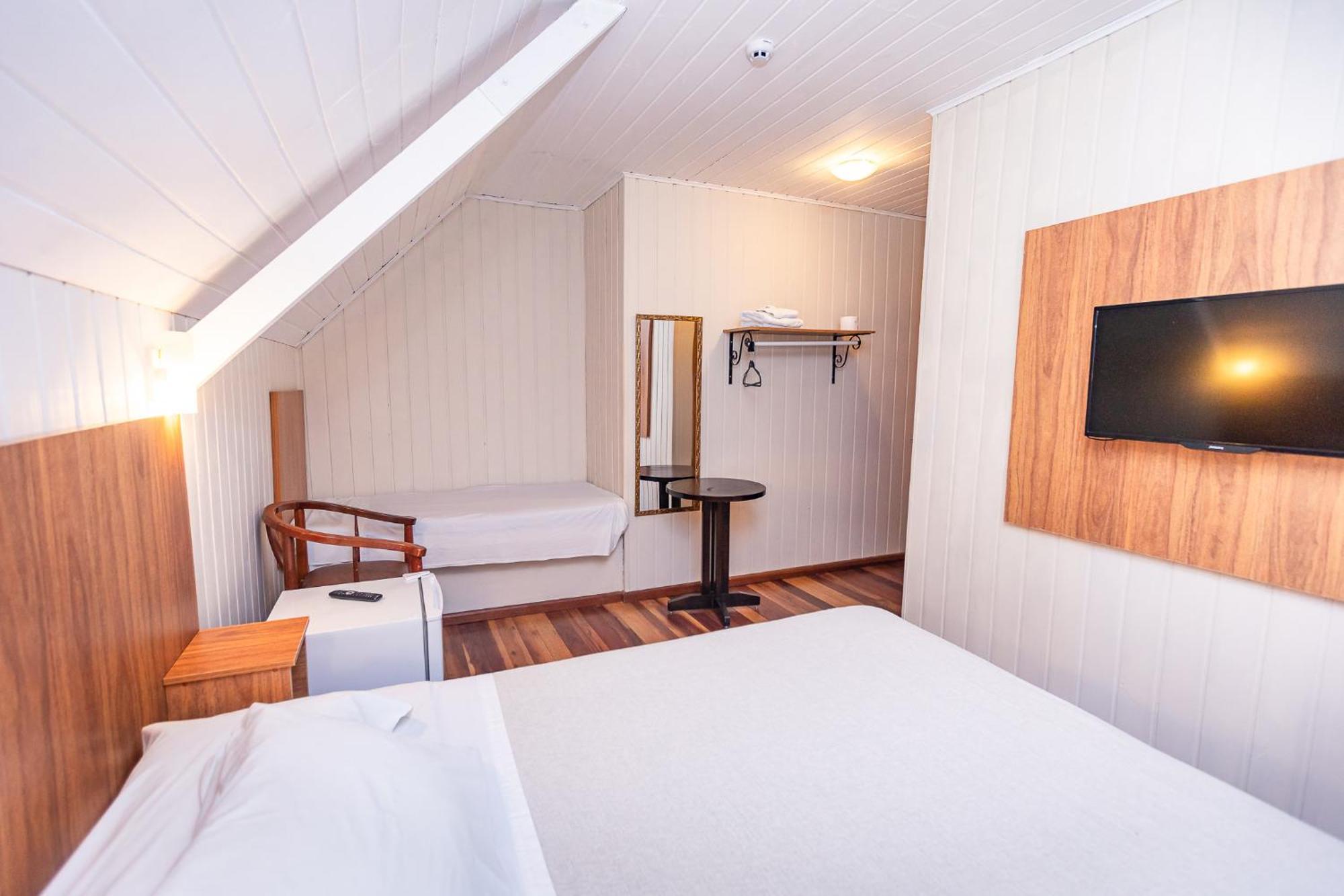 Suites E Chales Com Hidro Lareira E Ar Condicionado Villa Hegus Campos do Jordão Εξωτερικό φωτογραφία